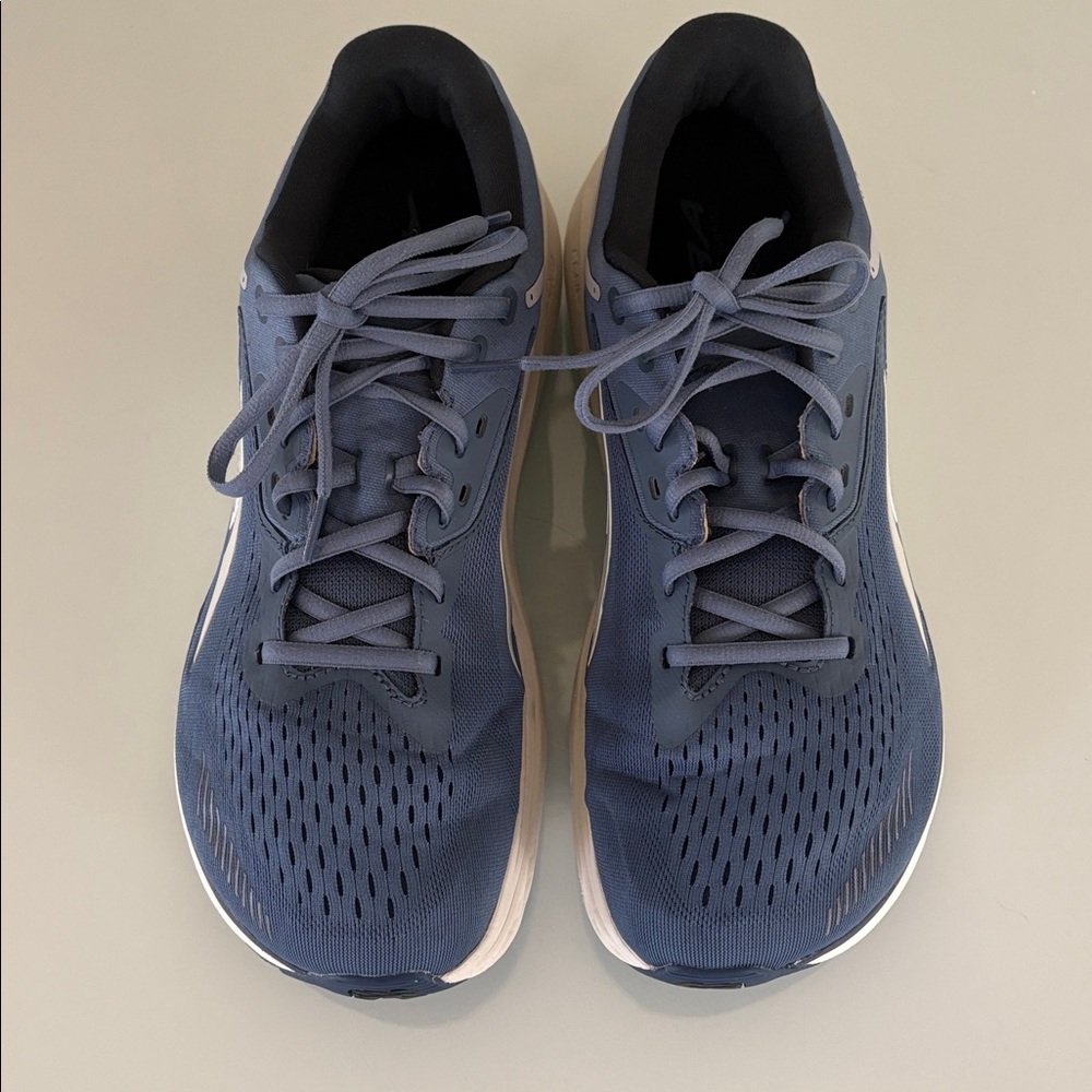 Altra Men's Olympus - Picture 2 of 3
